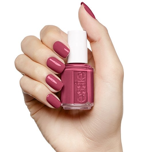 Essie in shop stitches