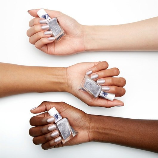 ESSIE-gel-couture-2-0-glazed-chrome