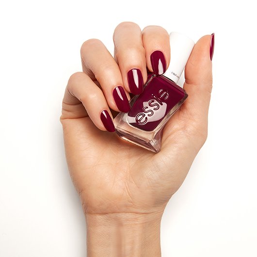 model clicks-gel couture-longwear-03-Essie