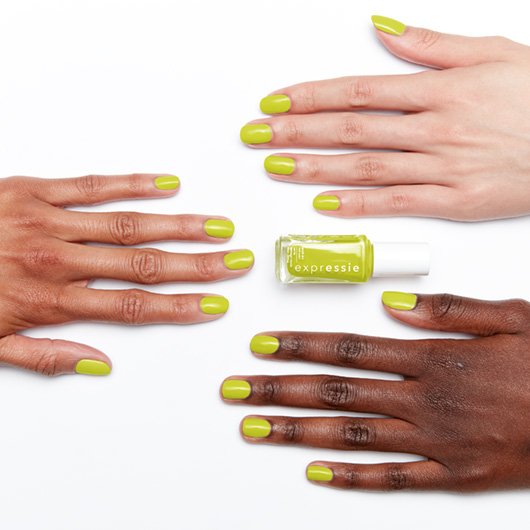main character moment-expressie-quick dry-03-Essie