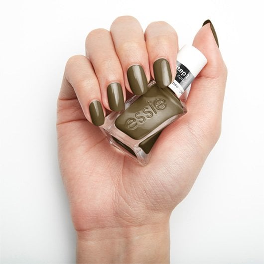 totally plaid-essie-longwear-03-Essie