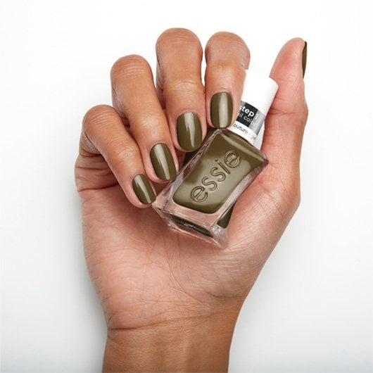 totally plaid-essie-longwear-04-Essie