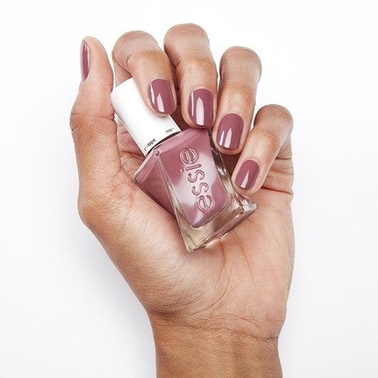 not what it seams-gel couture-longwear-04-Essie