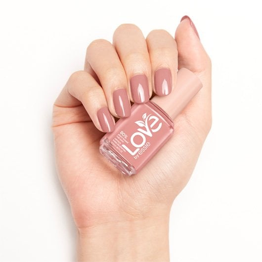 better than yesterday-essie-base de plantes-03-Essie