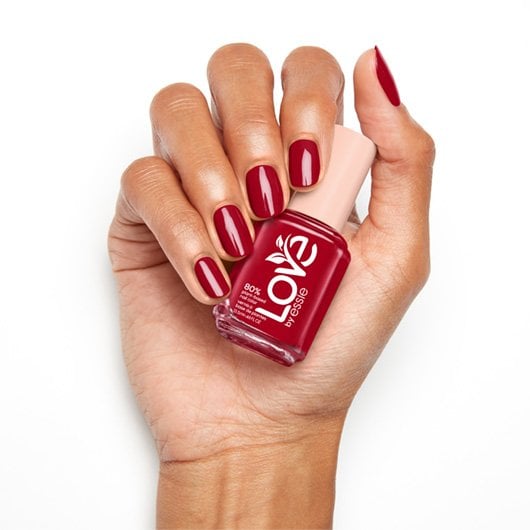 I am the moment-essie-base de plantes-04-Essie