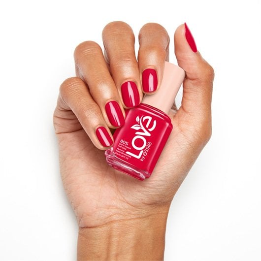 I am the spark-essie-plant based-04-Essie