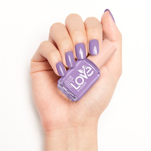 playing in paradise-essie-plant based-03-Essie
