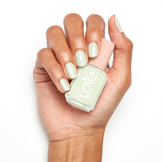 revive to thrive-essie-base de plantes-04-Essie