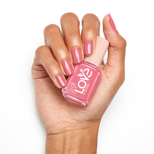 spinning in joy-essie-plant based-04-Essie