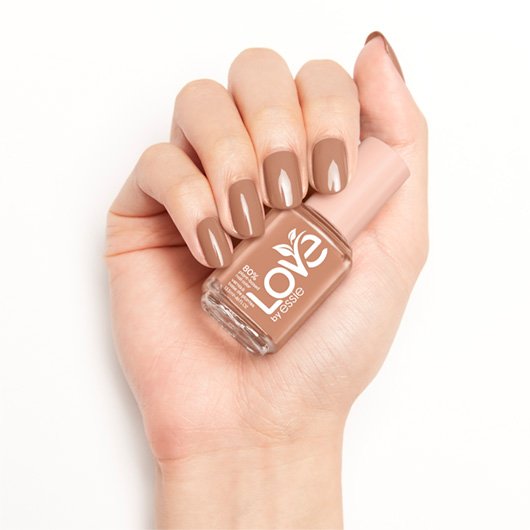 -03-Essie