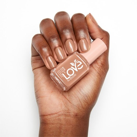 -05-Essie