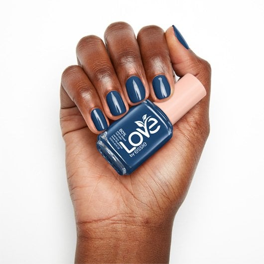 walking the walk-essie-plant based-05-Essie