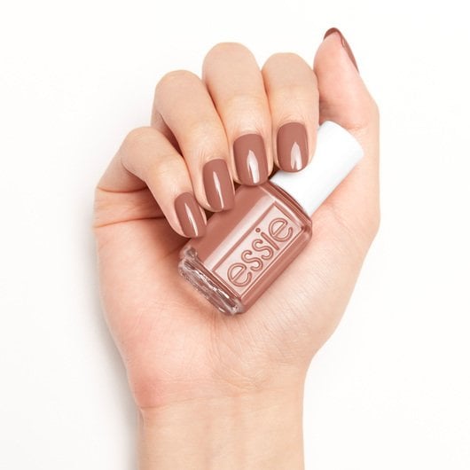less is aura-essie-nail colour-03-Essie