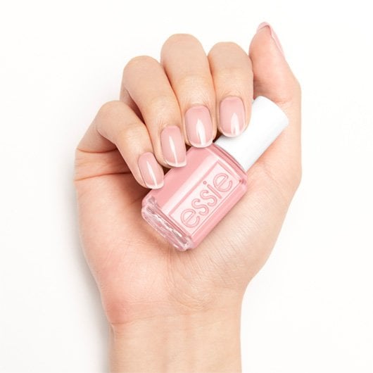 hi maintenace-essie-nail colour-03-Essie